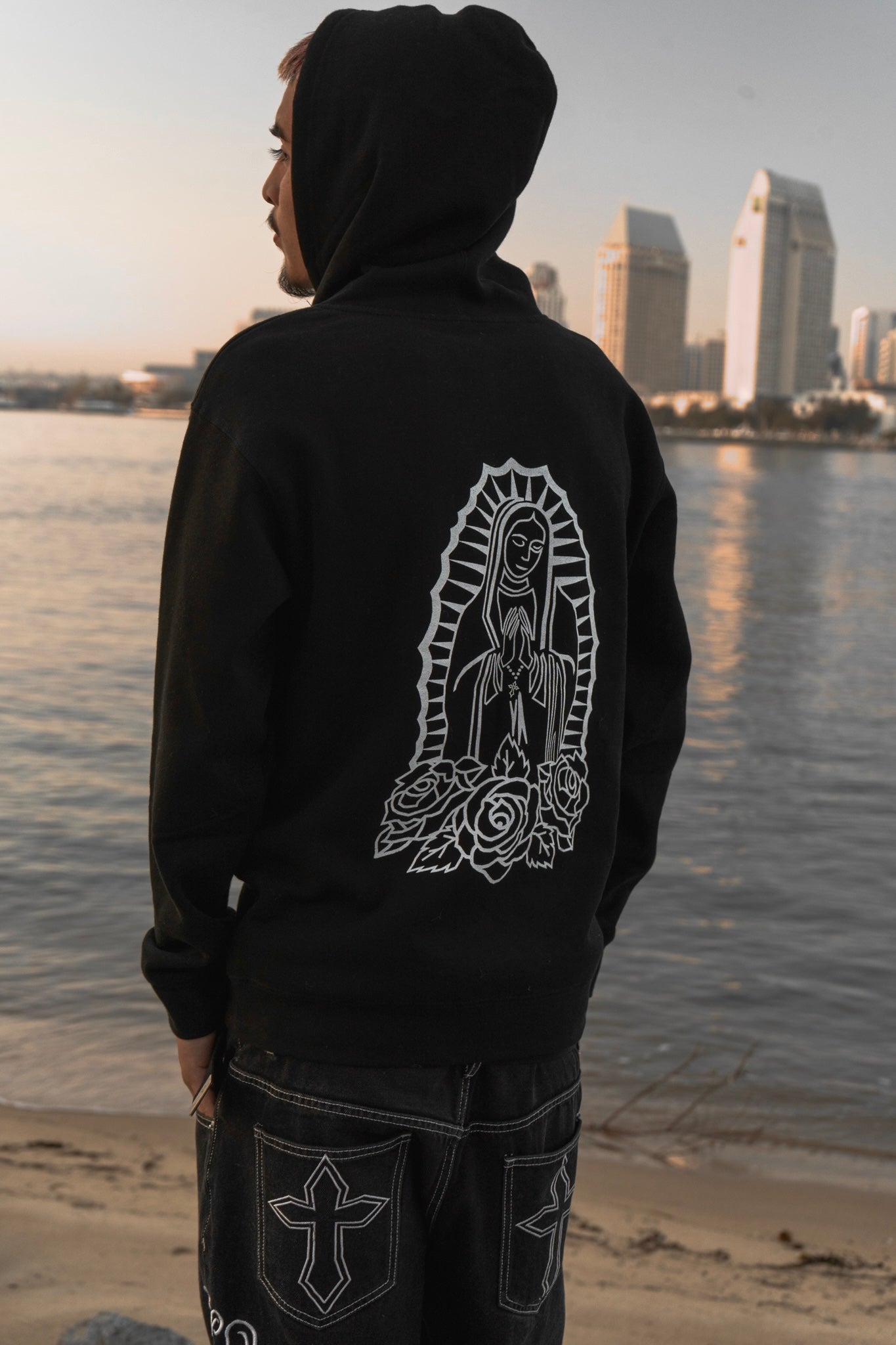 Virgencita de Guadalupe Hoodies