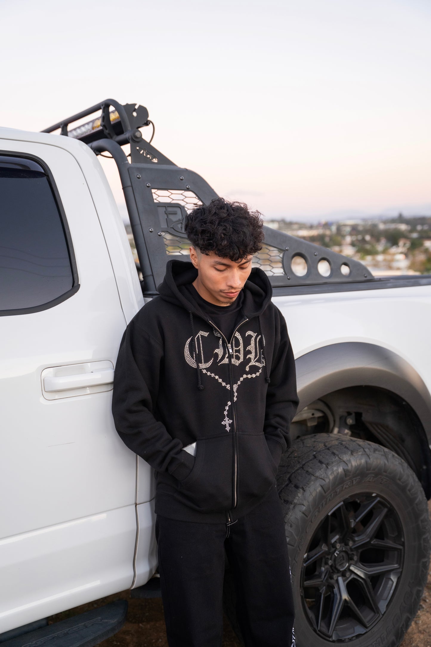 “Todo a su Tiempo” Virgencita Hoodies