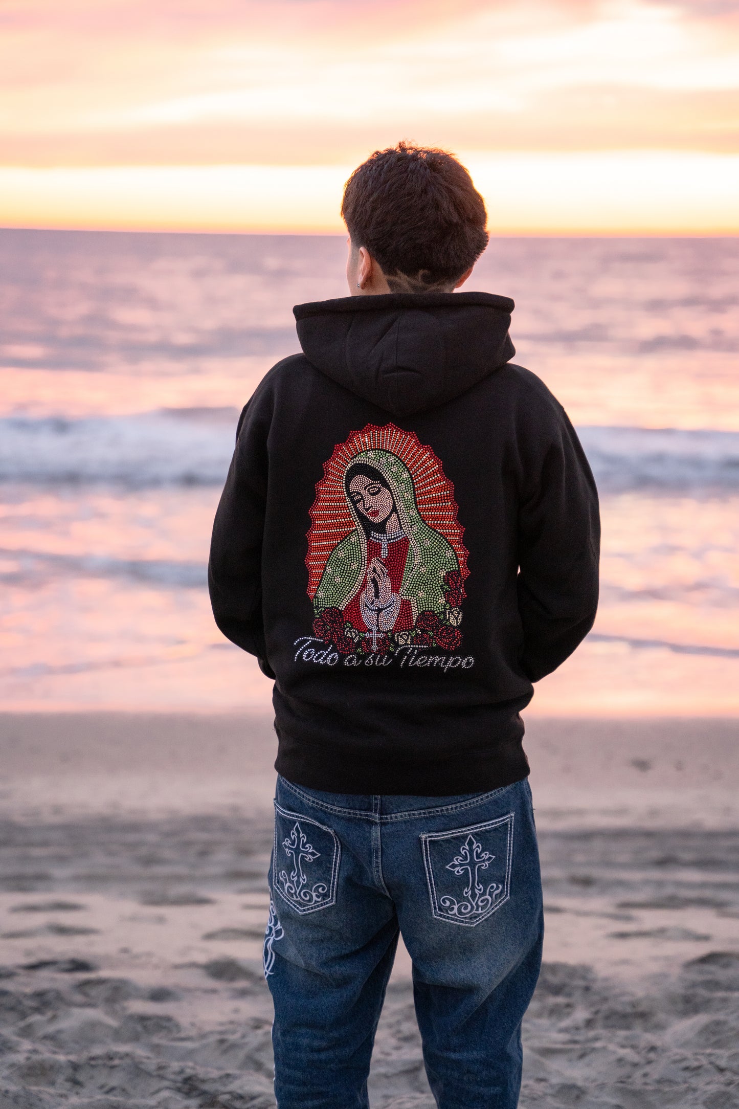 “Todo a su Tiempo” Virgencita Hoodies