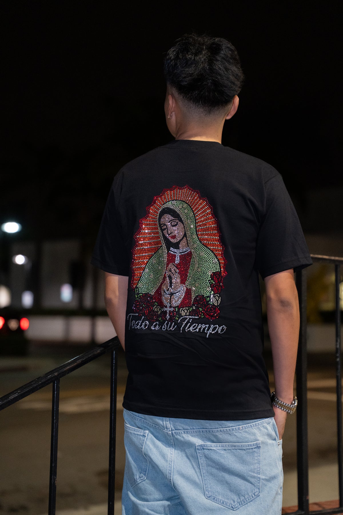 Todo a su Tiempo Virgencita Rhinestone T-Shirt