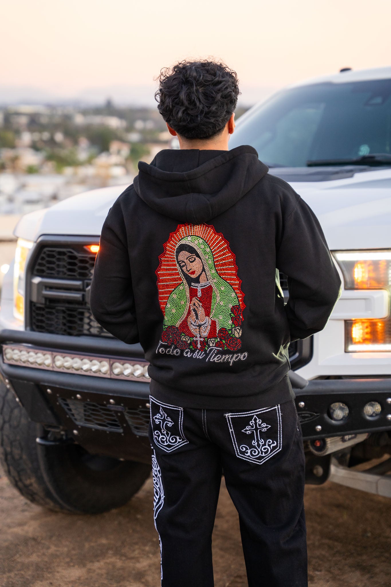 “Todo a su Tiempo” Virgencita Hoodies