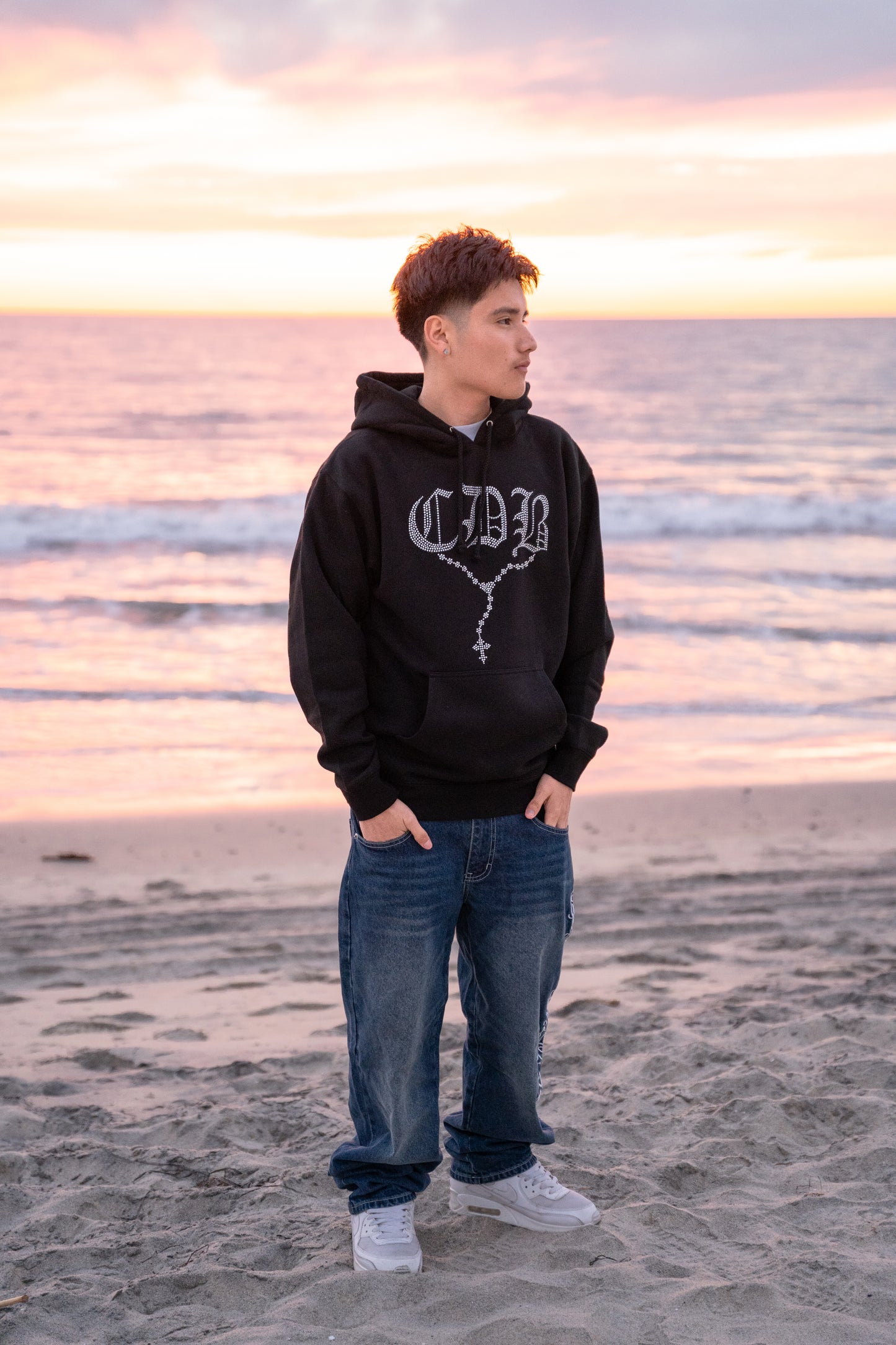 “Todo a su Tiempo” Virgencita Hoodies
